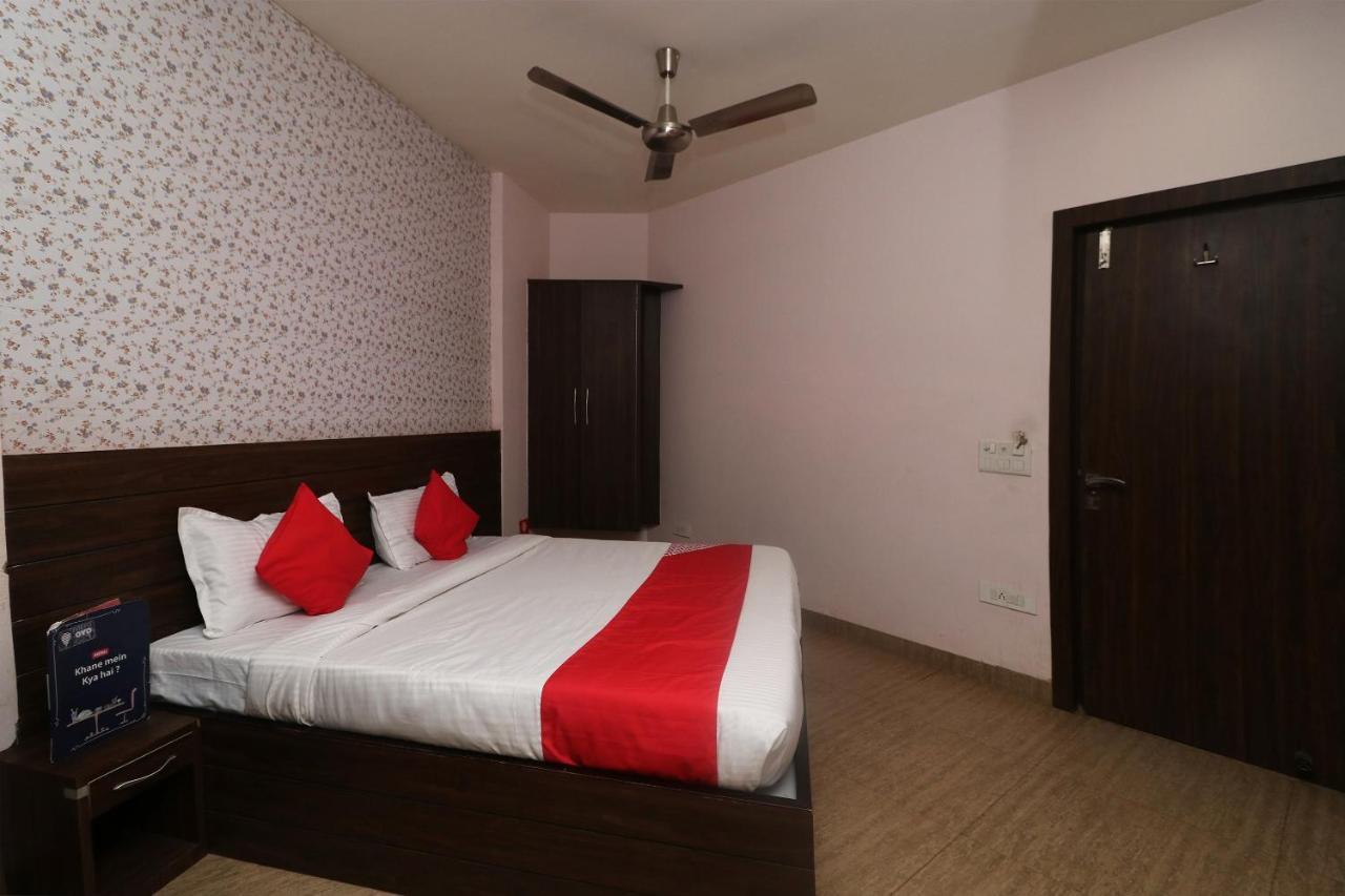 Oyo 22826 Hotel Sheltear & Resturant Agra  Exterior foto